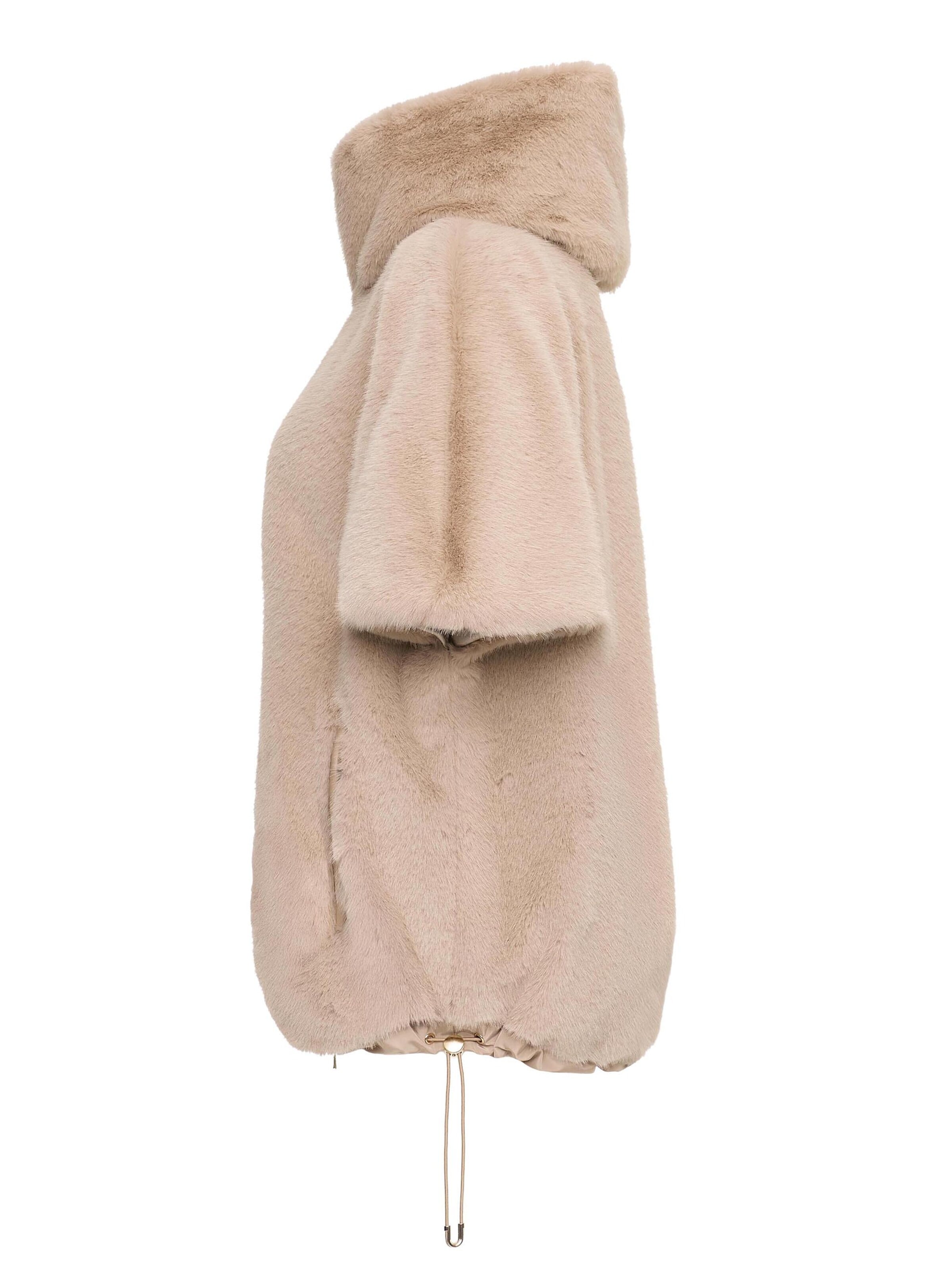 MANISA Between-Season Jacket in Beige