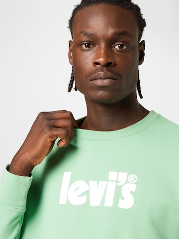 LEVI'S ® - Regular Fit Sweatshirt 'Relaxd Graphic Crew' em verde