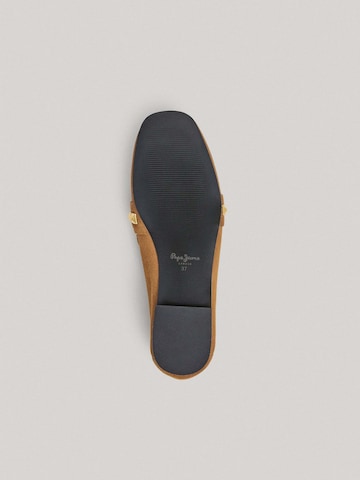 Slipper 'Ikus Racer' di Pepe Jeans in marrone