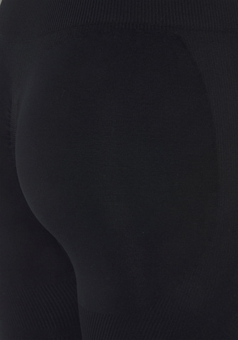 LASCANA Skinny Pajkice | črna barva