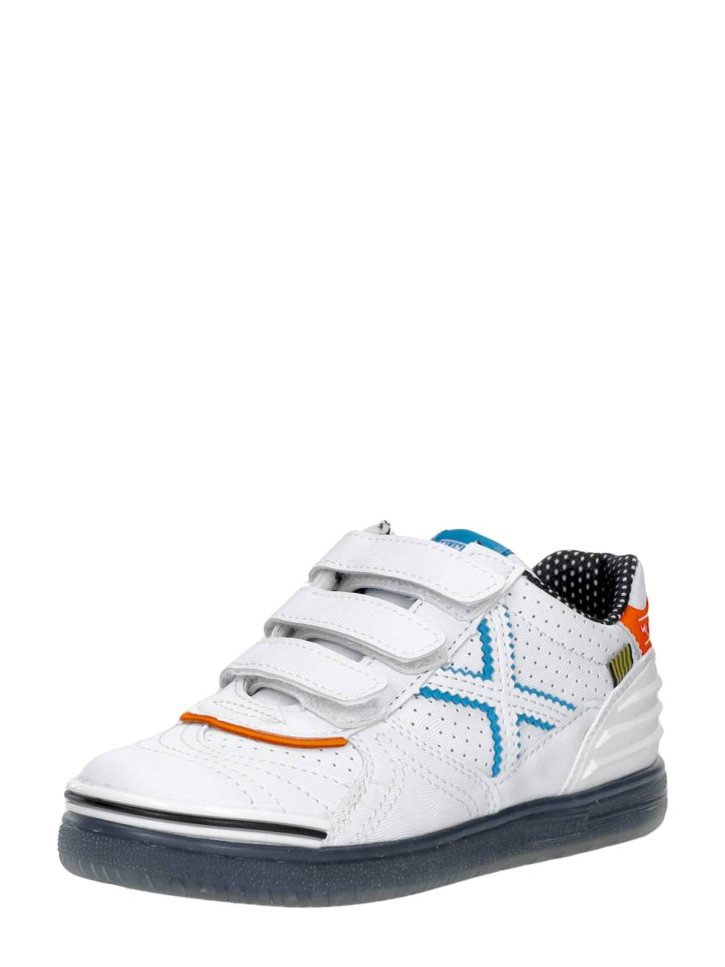 MUNICH Sneakers 'Klittenband Laag' in White