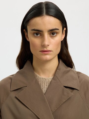 SELECTED Tussenmantel in Bruin