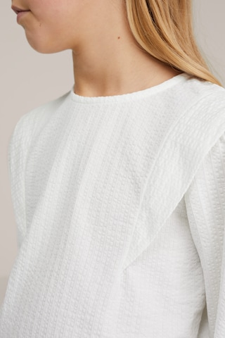WE Fashion Blouse in White