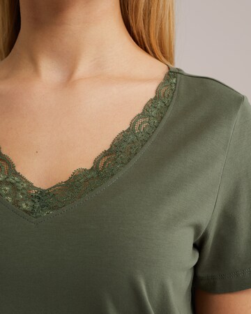 WE Fashion Shirt in Green
