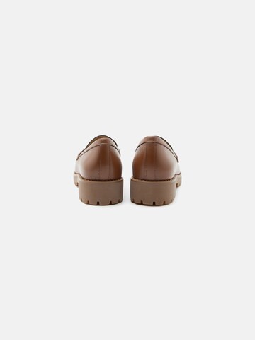 MICHAEL Michael Kors - Sapato Slip-on 'JAELYN' em castanho