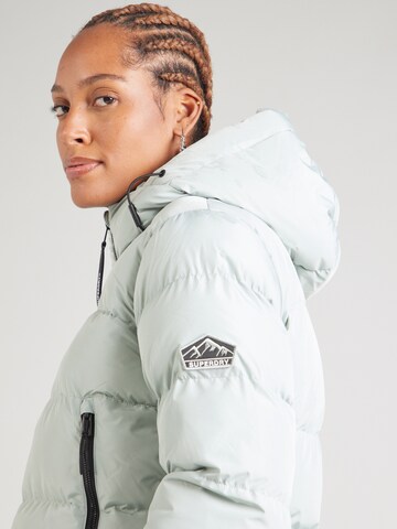 Superdry Зимняя куртка в Серый