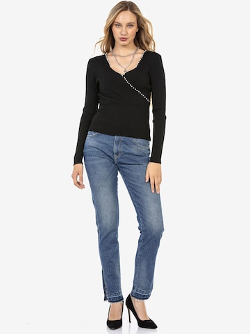 Pull-over CIPO & BAXX en noir : devant
