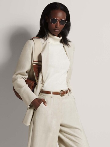 MADELEINE Blazer in Weiß