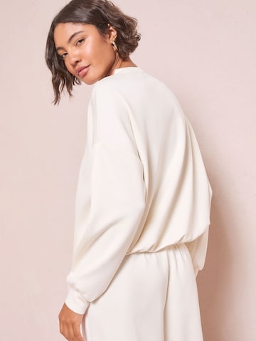 Friends Like These Pyjama in Wit