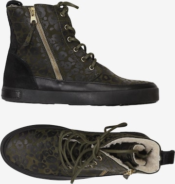 BLACKSTONE Stiefelette 39 in Grün: Vorderseite