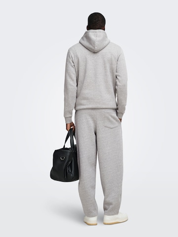 Survêtement 'ONSCERES' Only & Sons en gris