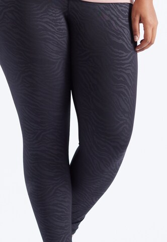 Q by Endurance Skinny Workout Pants 'Cerine' in Black