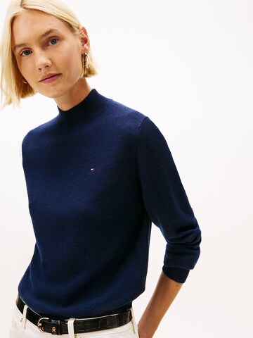TOMMY HILFIGER Sweater in Blue