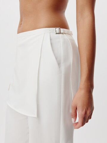 Regular Pantalon 'Janet' LeGer by Lena Gercke en blanc