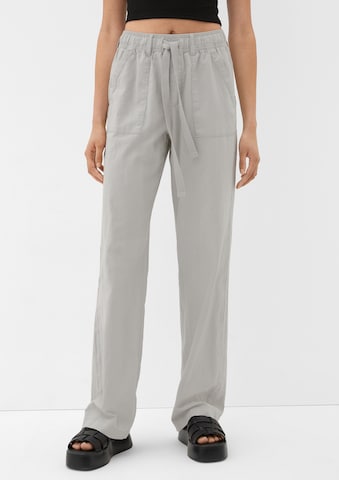 QS Loose fit Pants in Grey: front