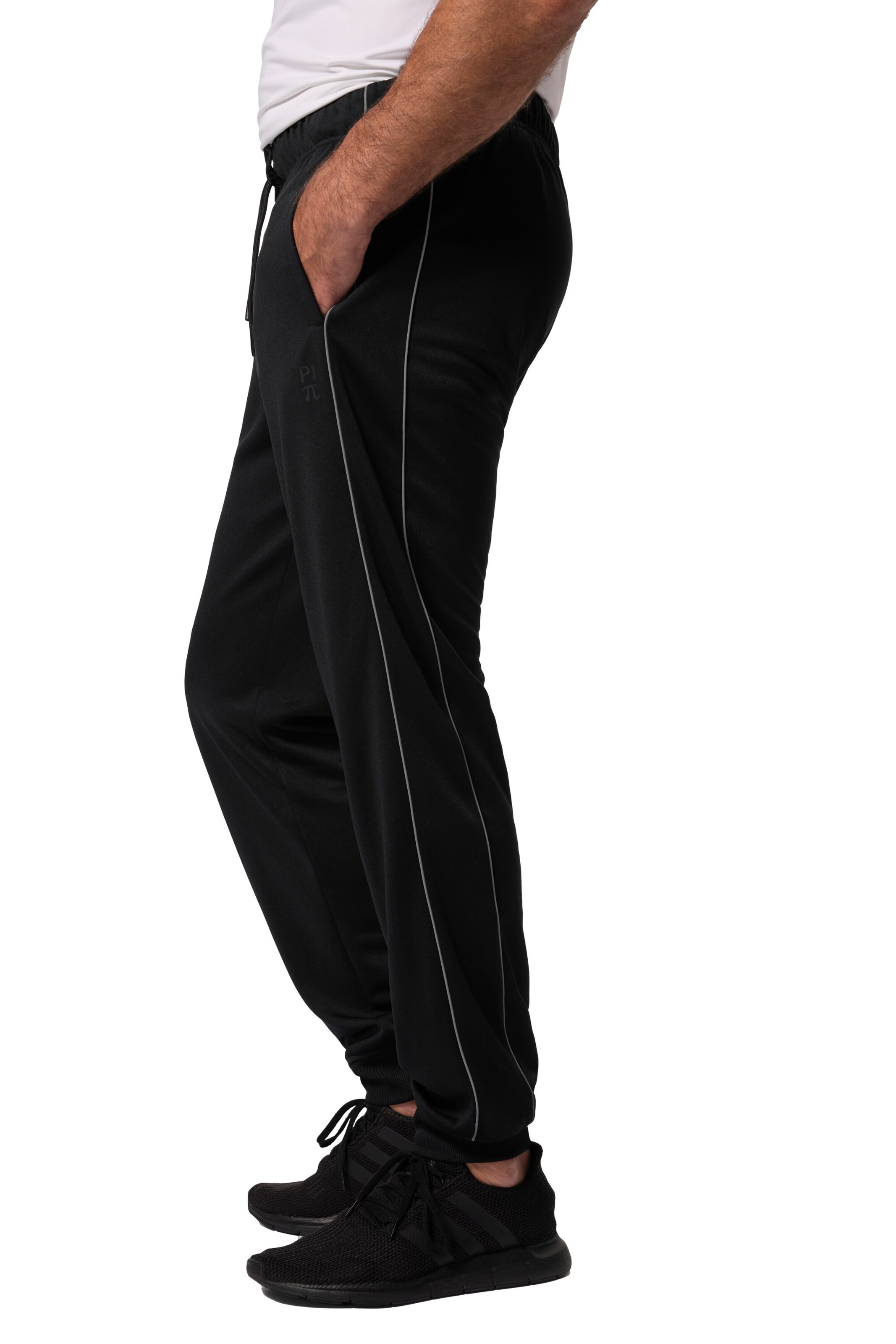 JAY-PI Tapered Funktionshose in Schwarz