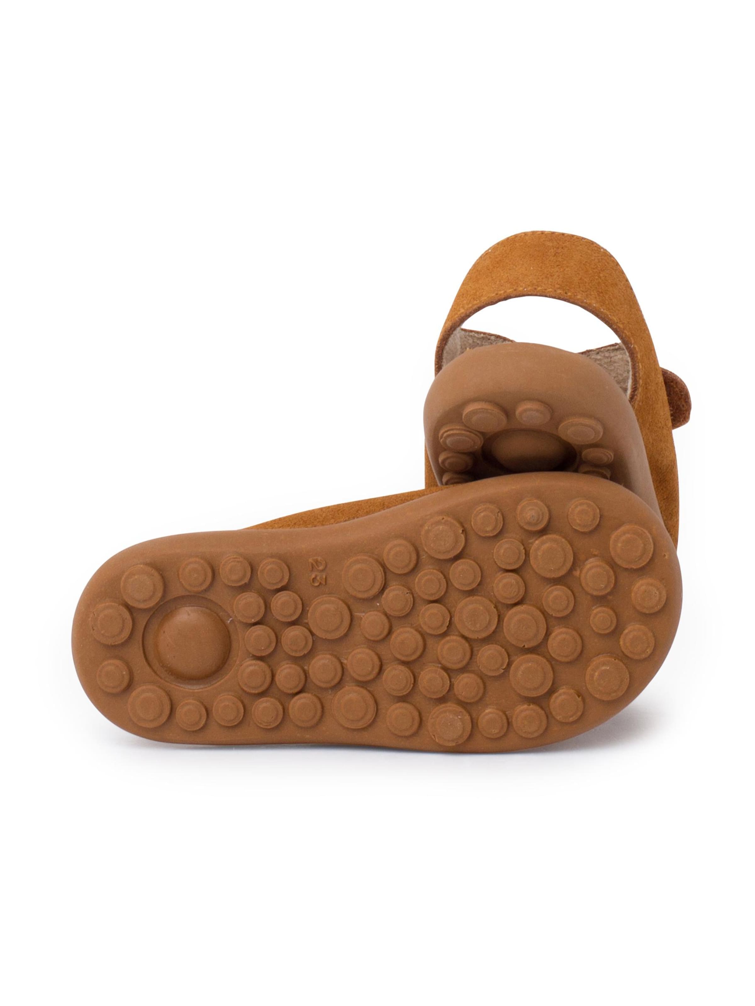 Sandalo di Pisamonas in beige