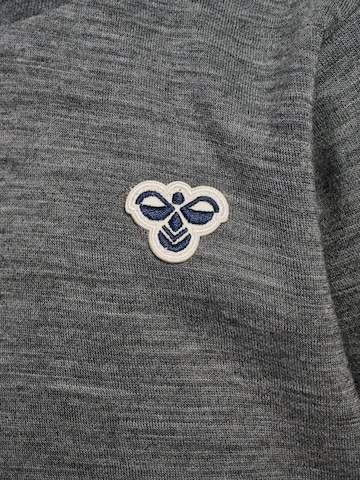 Hummel Sweatshirt in Grey