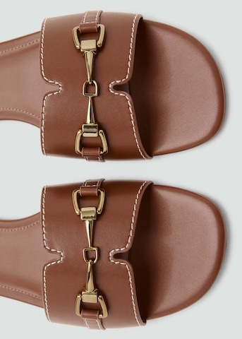 MANGO Sandale in Braun