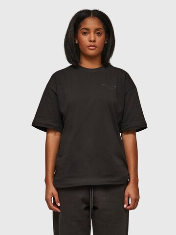 THE ODDS Shirt 'Loose T-Shirt / alphabet' in Grey: front