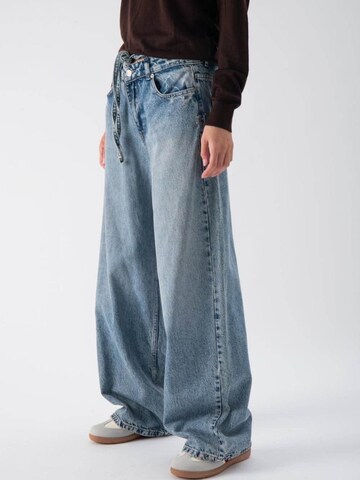 MND Loosefit Jeans‌‌‌‌‌‌ in Blau