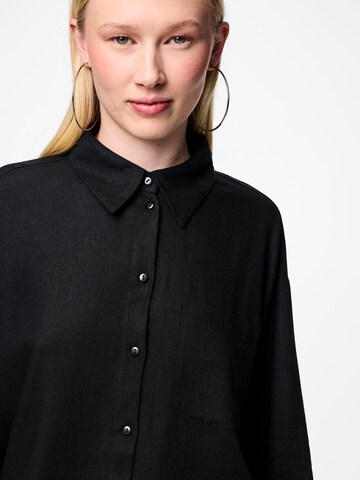 PIECES - Blusa 'PCPia' en negro