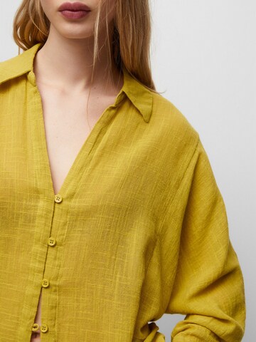 Pull&Bear Blouse in Yellow