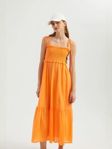 Hiccup Dress in Orange