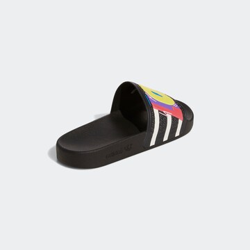 Claquettes / Tongs 'Pride' ADIDAS ORIGINALS en noir