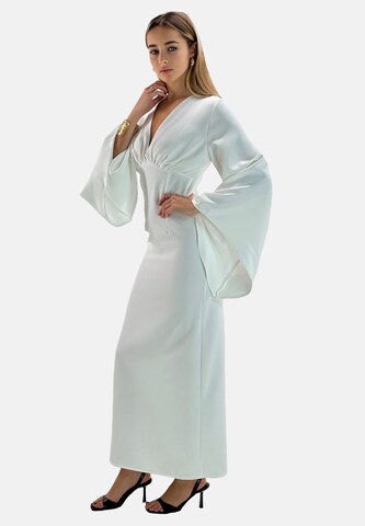Robe Elara en blanc