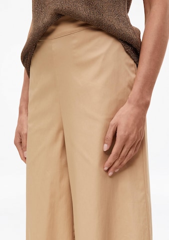 s.Oliver Wide leg Trousers in Beige