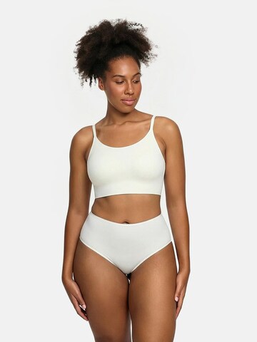 cfab (formerly creamy fabrics) Slip 'Hight-Waist Tanga' in Wit