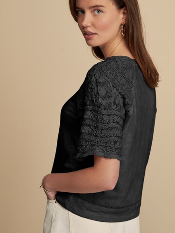 Next - Camisa em preto