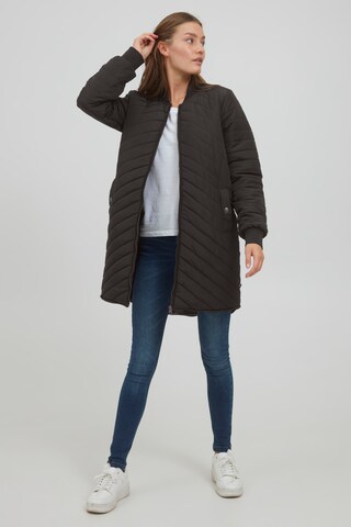 Oxmo Between-Seasons Coat 'MADALYN' in Black