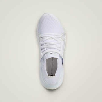 Chaussure de course 'Ultraboost DNA' ADIDAS BY STELLA MCCARTNEY en blanc