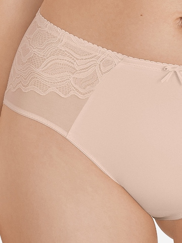 FELINA Slip 'Lovely Lotus'‌‌‌‌‌ in Beige