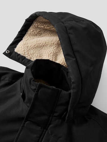 NAME IT - Chaqueta de entretiempo en negro