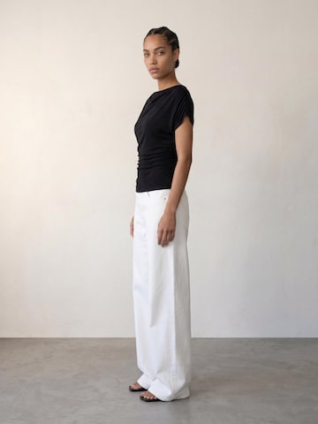 ARMIE Blouse 'The Caroline Top' in Zwart