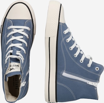 MUSTANG Sneakers hoog in Blauw