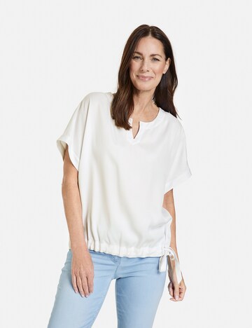 GERRY WEBER Blouse in White: front