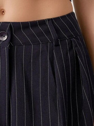 Hiccup Wide leg Trousers with creases in Blue