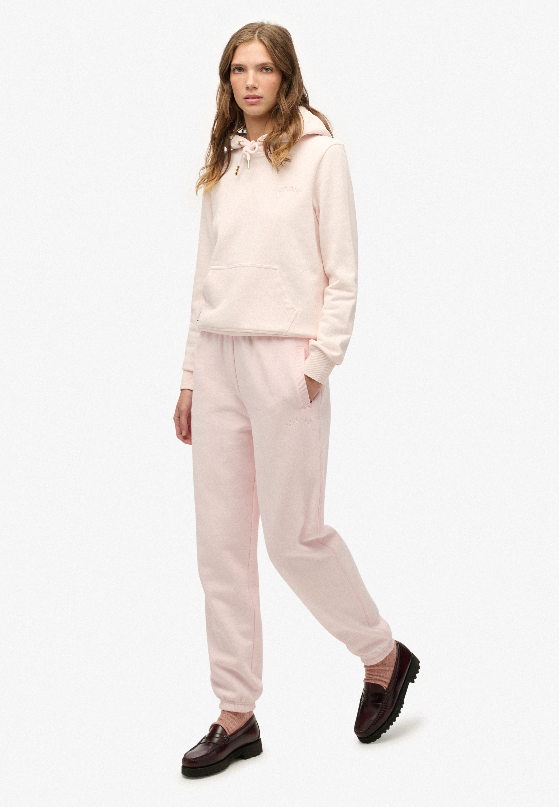 Tapered Pantaloni 'Essential' di Superdry & Co in rosa