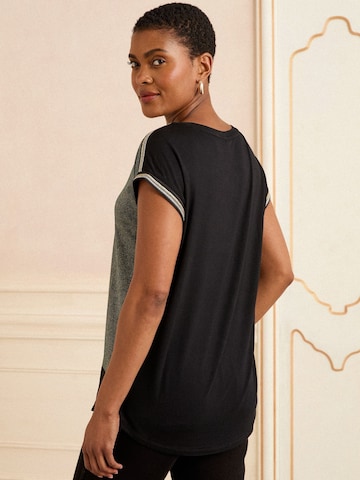 love & roses T-Shirt in Schwarz