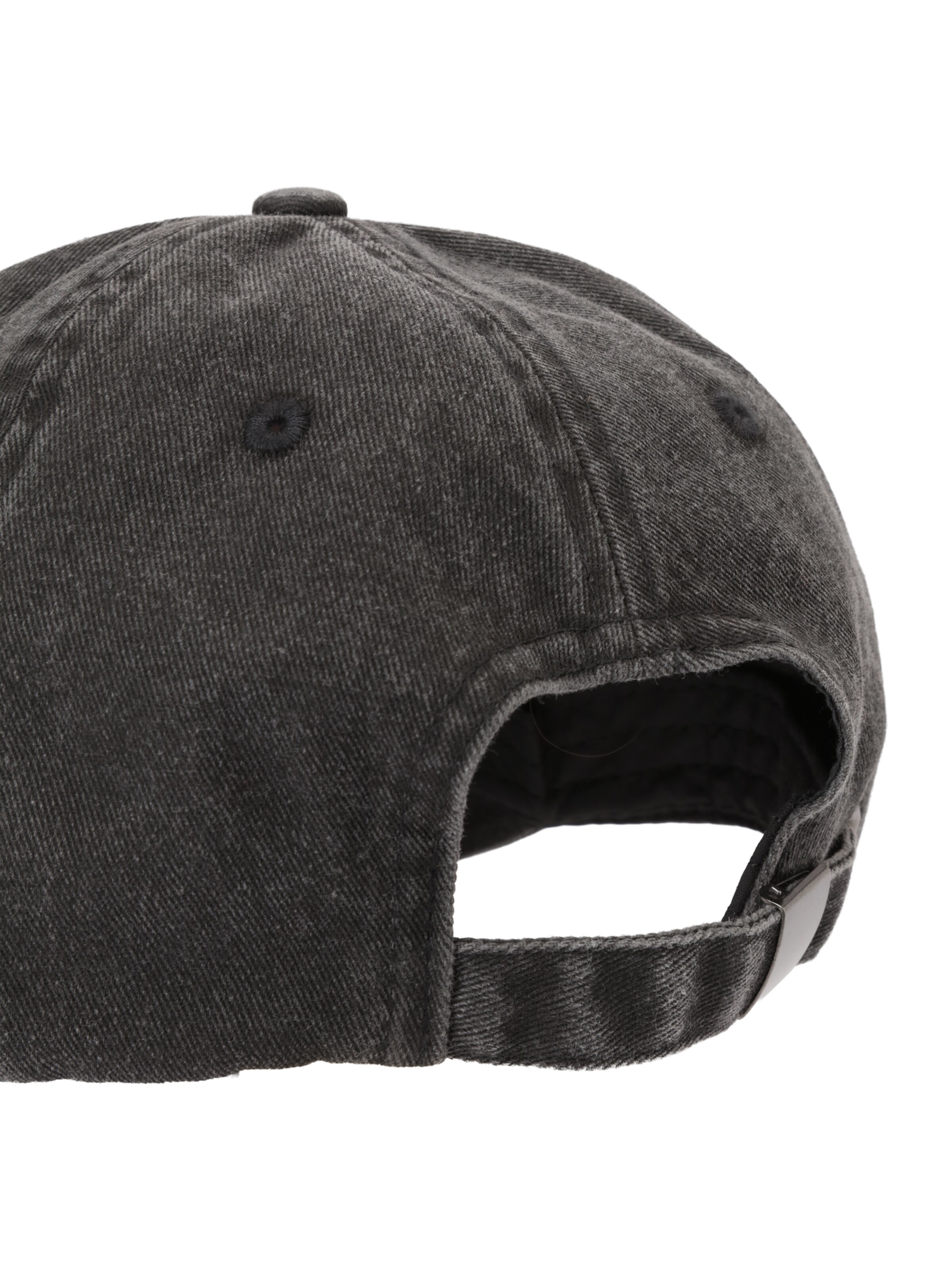 Kamila Šikl Cap in Black