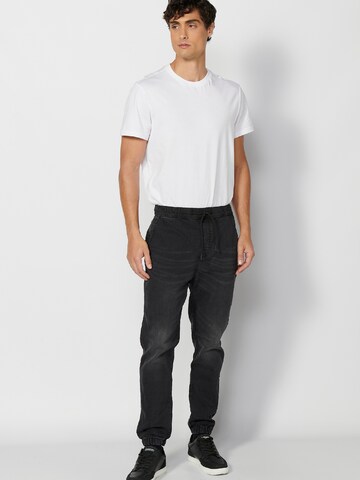 KOROSHI Regular Jeans i svart