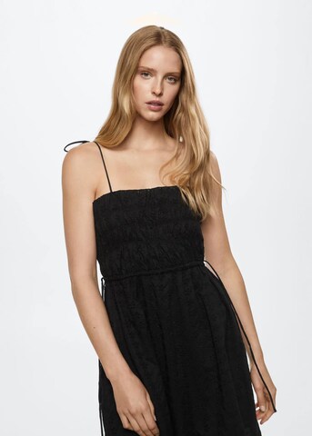 Robe 'ELENA' MANGO en noir : devant