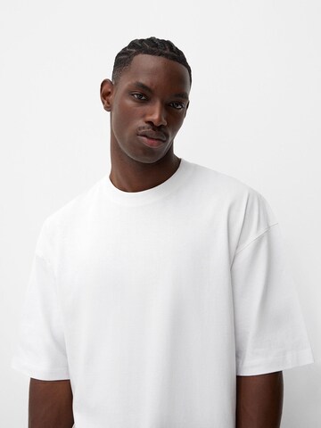 T-Shirt Bershka en blanc