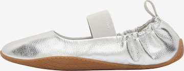 Calvin Klein Baleríny s řemínky – šedá: přední strana