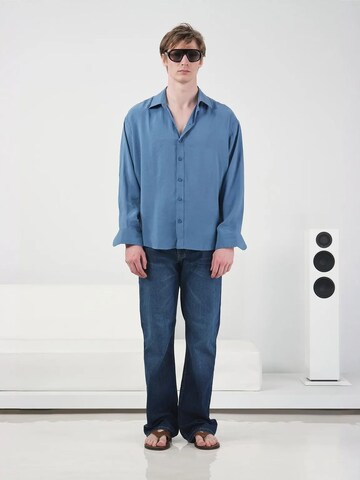 Giesto Comfort fit Button Up Shirt in Blue