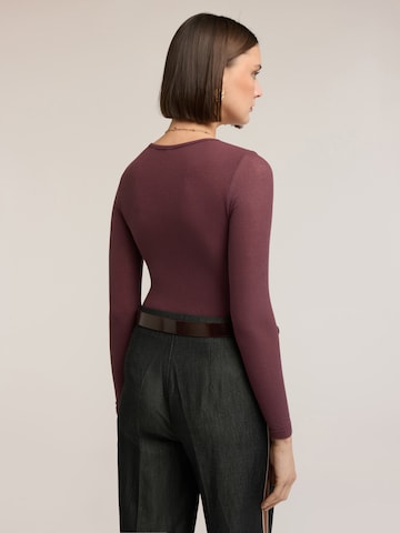 MOTIVI Shirt in Lila